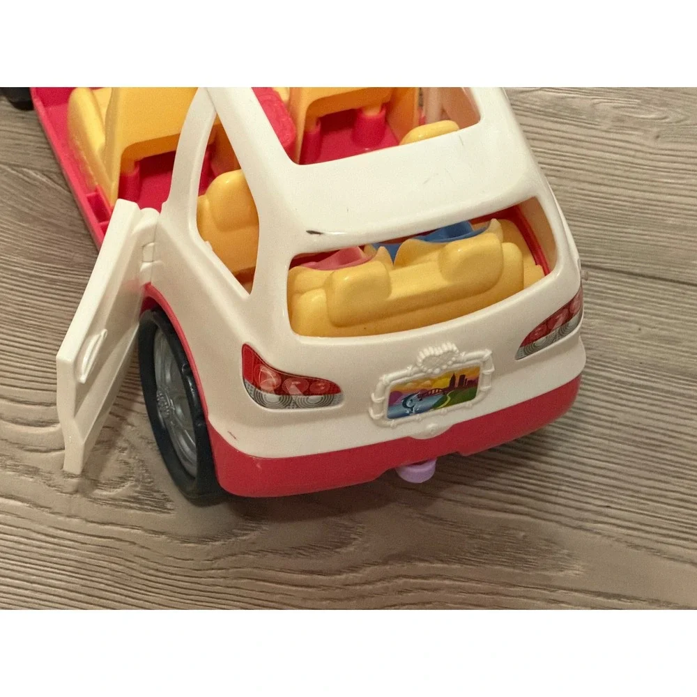Fisher-Price Loving Family SUV Cream Pink Toy SUV 4 Door Car Seats B0011 works